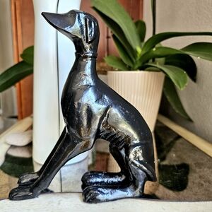 Black Metal Greyhound Sculpture Figurine